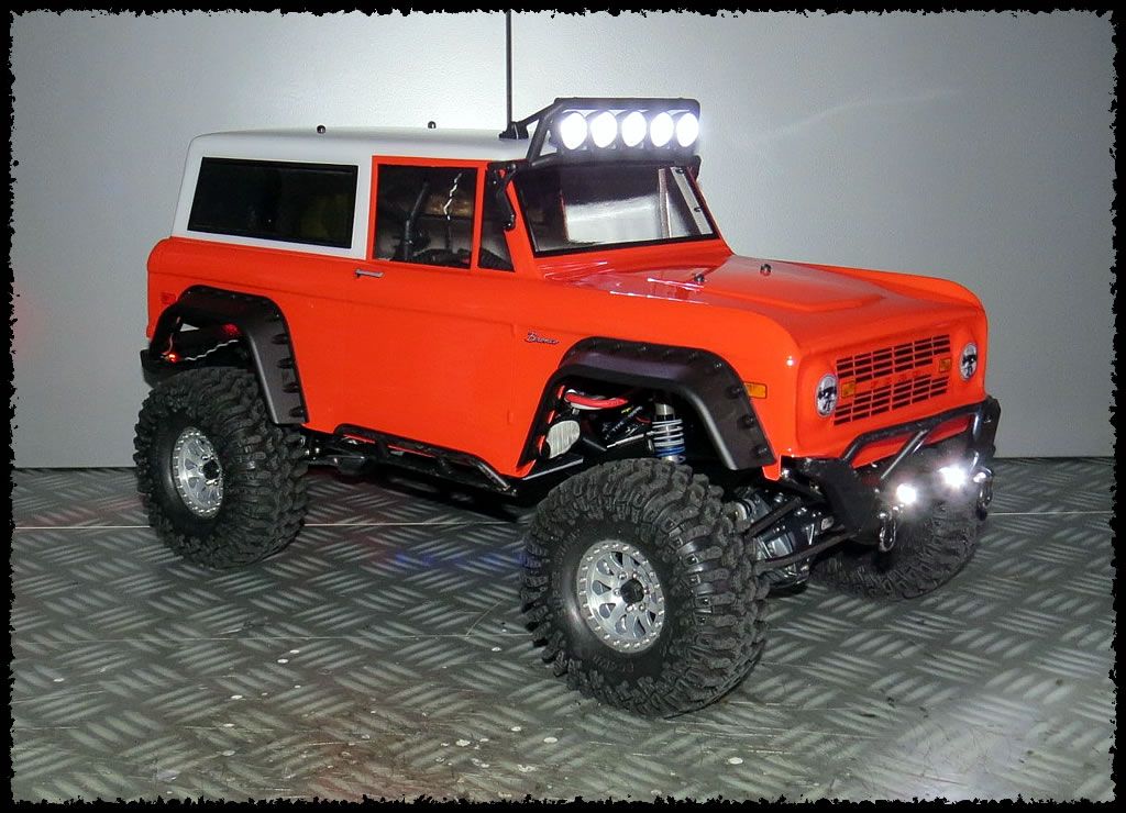 scx10 3 bronco